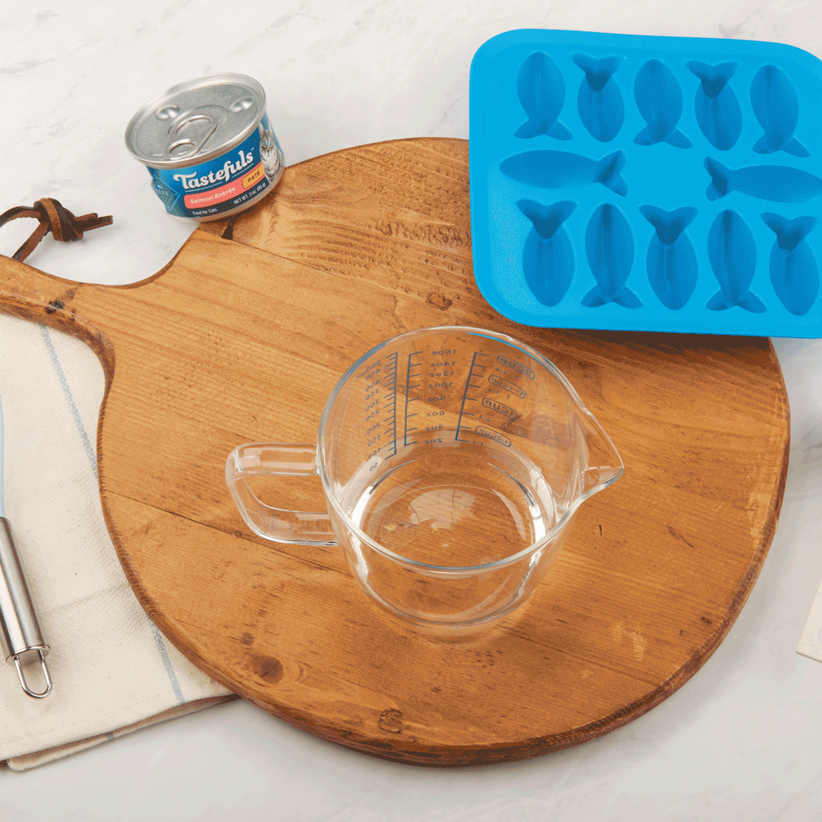 Steps for preparing the cat-friendly Ice Ice Salmon recipe using Blue Buffalo cat food